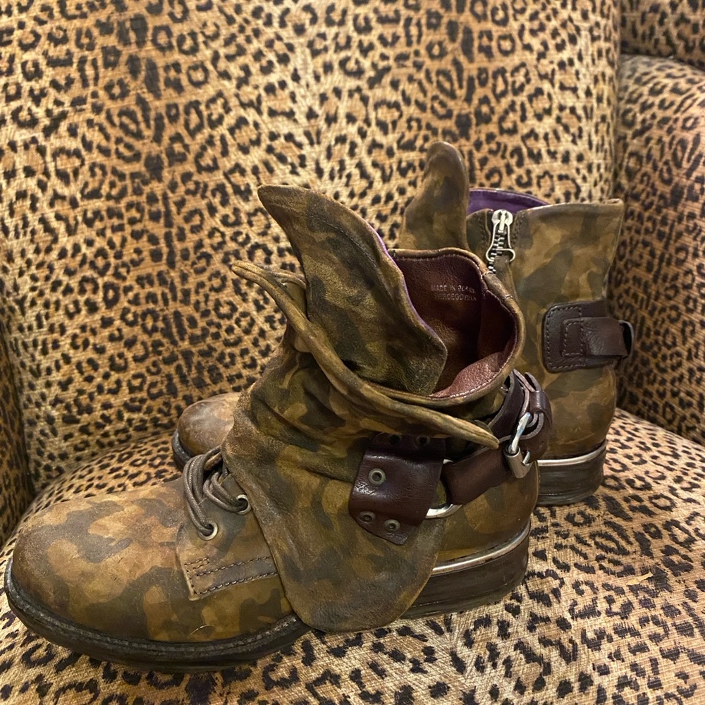 AS98 Camouflage Leather Ankle Boots - Picture 2 of 10